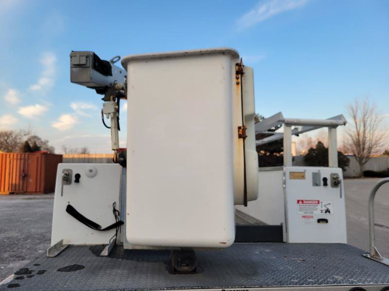 Used 2017 RAM 5500 Tradesman RWD image 22
