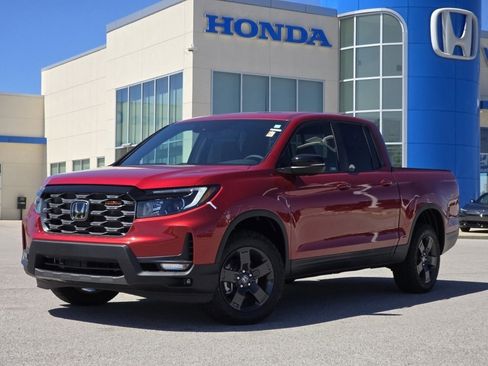 New 2026 Honda Ridgeline TrailSport image 2