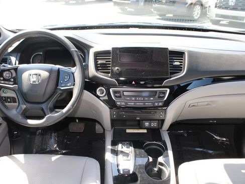Certified 2022 Honda Pilot Elite image 18