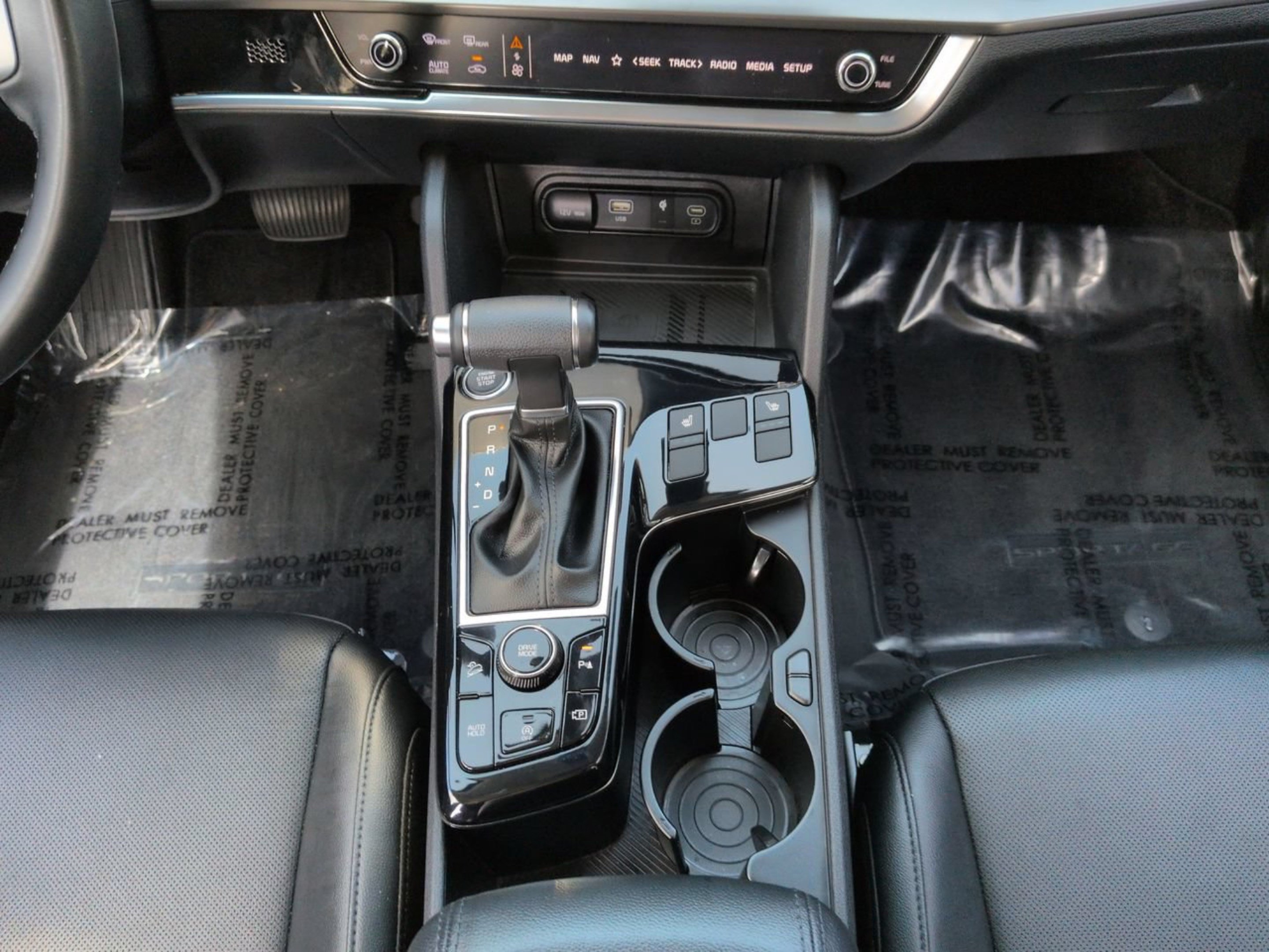 Used 2024 Kia Sportage EX FWD image 22