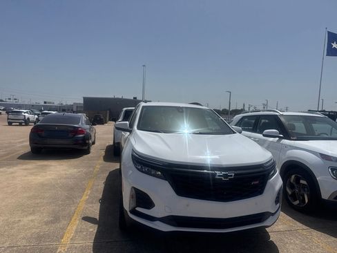 Used 2024 Chevrolet Equinox RS FWD image 6