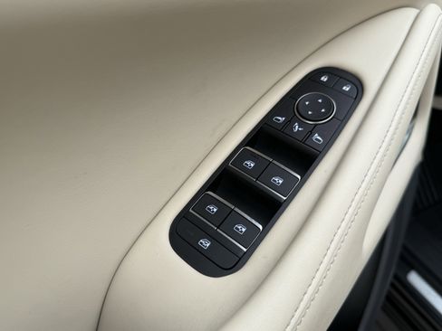 Certified 2023 INFINITI QX60 Luxe w/ Performance Audio Package image 11