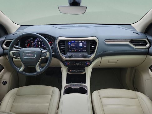 Used 2021 GMC Acadia Denali w/ Denali Technology Package image 11