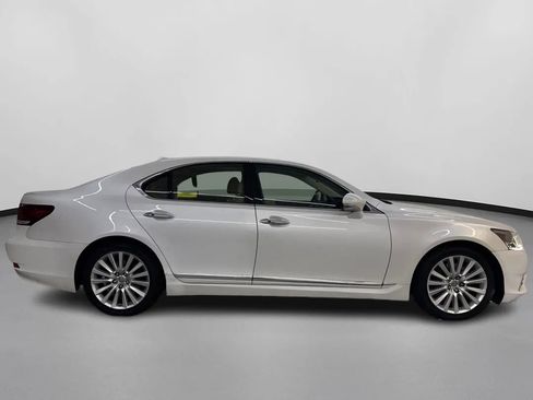 Used 2017 Lexus LS 460 F Sport image 11