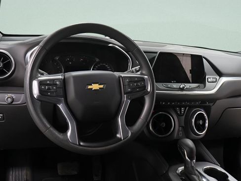 Used 2022 Chevrolet Blazer LT image 7