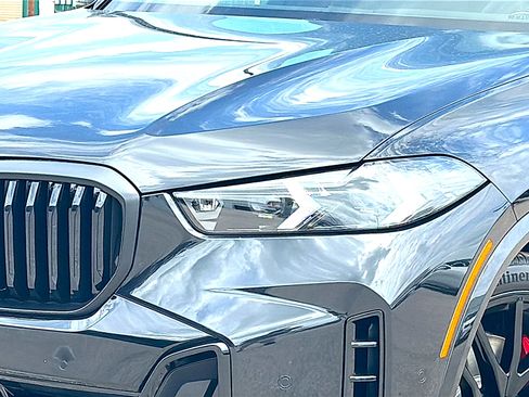 New 2026 BMW X5 sDrive40i w/ M Sport Package RWD image 4