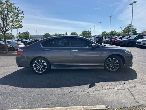 Used 2014 Honda Accord Sport image 10