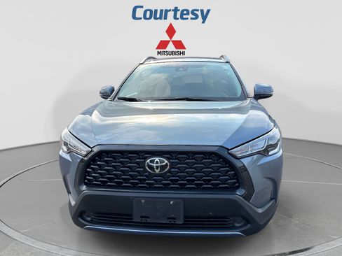 Used 2022 Toyota Corolla Cross LE AWD/4WD image 8