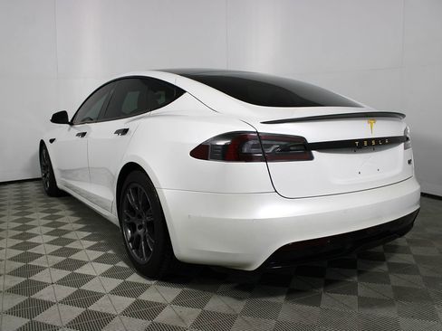 Used 2021 Tesla Model S Plaid image 25