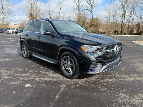 Certified 2026 Mercedes-Benz GLE 450 4MATIC image 3