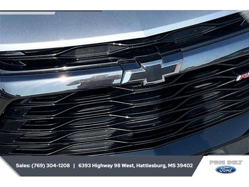 Used 2025 Chevrolet Blazer RS FWD image 22