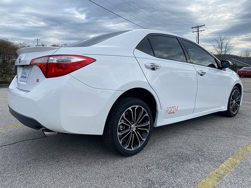 Used 2014 Toyota Corolla S image 9