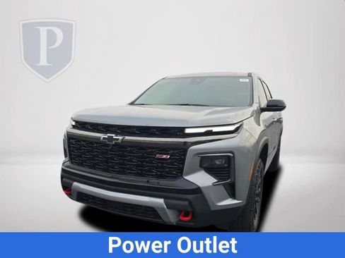 New 2026 Chevrolet Traverse Z71 w/ Driver Confidence Package image 11