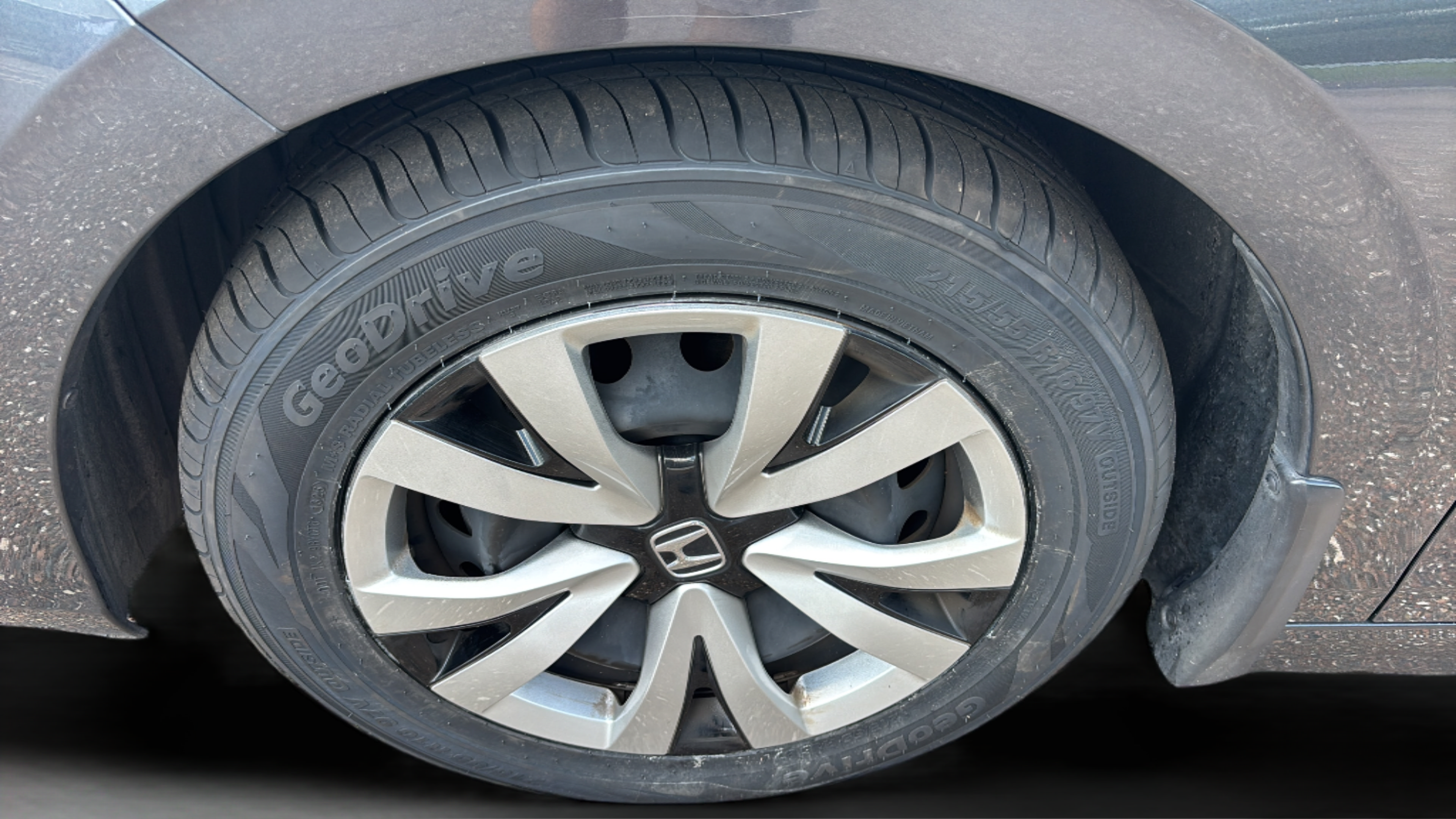 Certified 2024 Honda Civic LX image 29