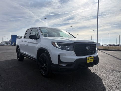 Certified 2021 Honda Ridgeline Black Edition image 12