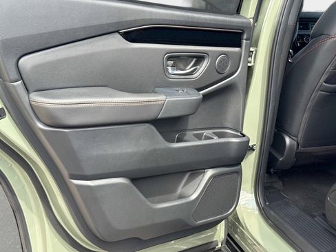 New 2026 Honda Pilot TrailSport image 12