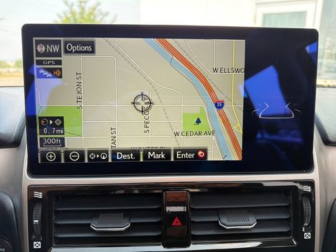 Used 2019 Lexus GX 460 Premium AWD/4WD image 18
