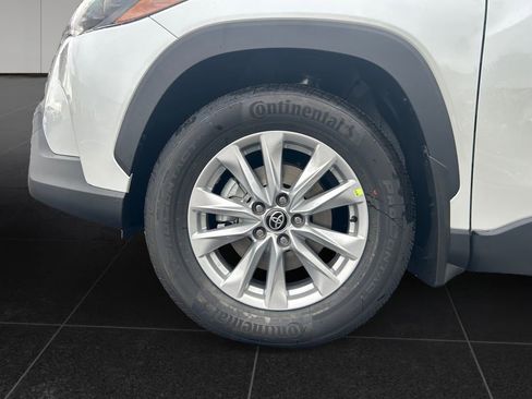 New 2026 Toyota Corolla Cross LE w/ Moonroof Package AWD/4WD image 9