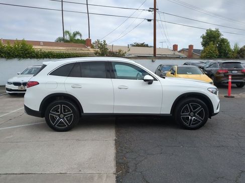 Certified 2026 Mercedes-Benz GLC 300 image 4