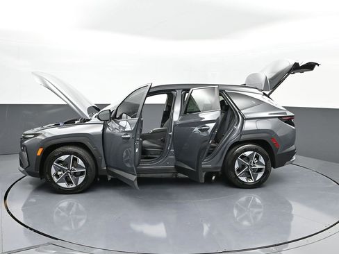 Used 2025 Hyundai Tucson SEL image 50