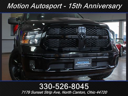 Used 2019 RAM 1500 Classic SLT w/ Black Appearance Group image 52