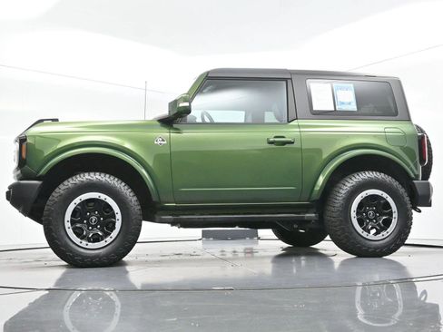 Used 2022 Ford Bronco Outer Banks AWD/4WD image 45