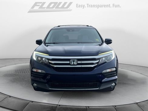 Used 2017 Honda Pilot Touring image 3