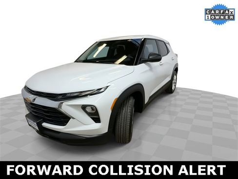 Used 2026 Chevrolet TrailBlazer LS w/ LS Convenience Package image 4