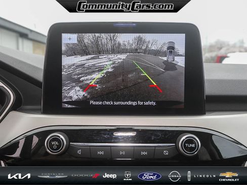 Used 2021 Ford Escape SEL image 18