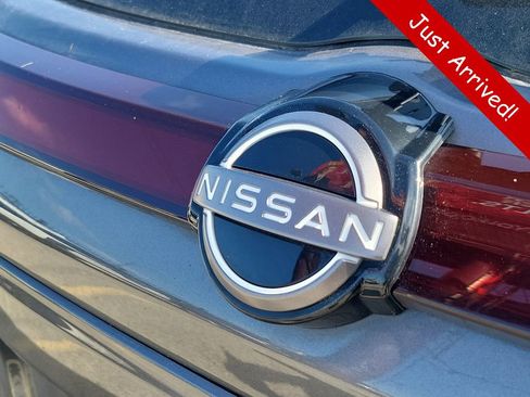 Used 2024 Nissan Kicks SV image 6