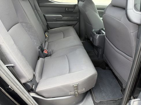Certified 2024 Toyota Tacoma SR5 AWD/4WD image 26