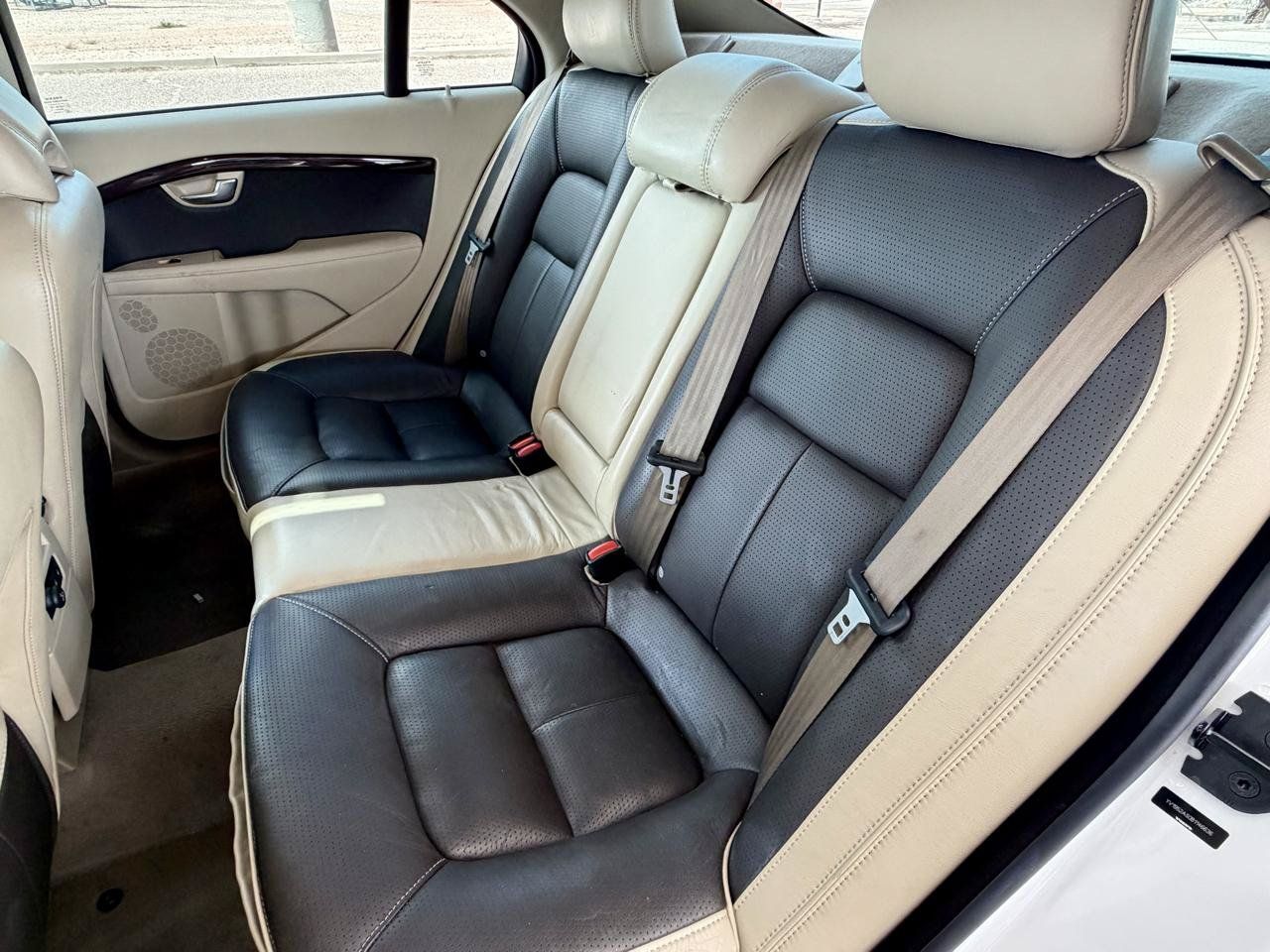 Used 2011 Volvo S80 3.2 w/ Inscription Pkg FWD image 10
