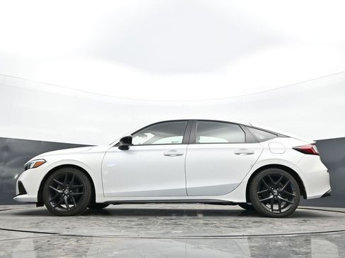 Used 2023 Honda Civic Sport image 28