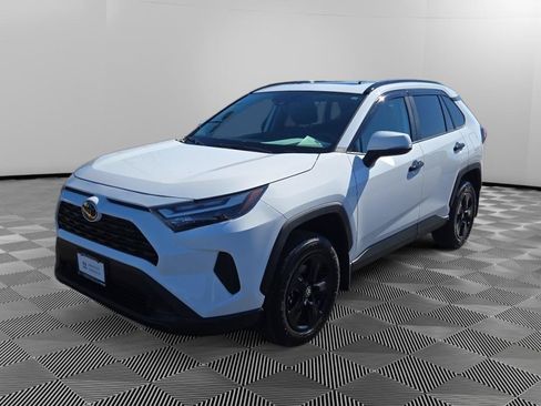 Used 2025 Toyota RAV4 XLE w/ Convenience Package AWD/4WD image 3