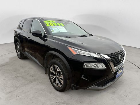 Used 2021 Nissan Rogue SV image 8