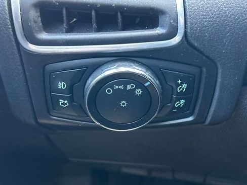 Used 2014 Ford Focus Titanium image 19