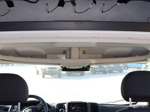 New 2026 RAM ProMaster 2500 w/ Convenience Group image 16