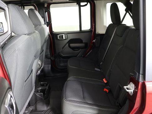 Used 2021 Jeep Wrangler Unlimited Sport AWD/4WD image 30