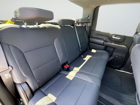 Used 2025 Chevrolet Silverado 2500 Custom w/ Custom Value Package AWD/4WD image 19