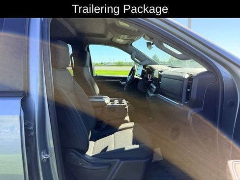Certified 2023 Chevrolet Silverado 1500 LT w/ Z71 Off-Road Package AWD/4WD image 9