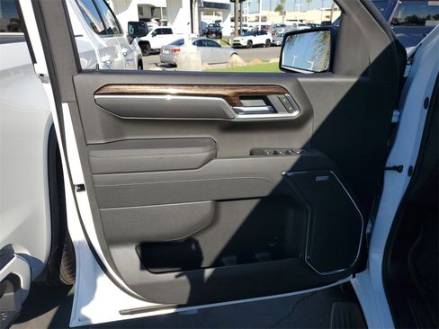 New 2026 GMC Sierra 1500 Elevation w/ Elevation Premium Package image 13