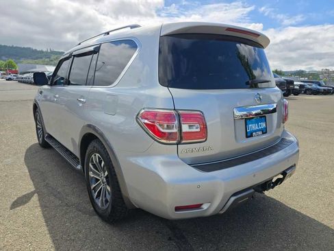 Used 2019 Nissan Armada SL w/ Premium Package AWD/4WD image 3