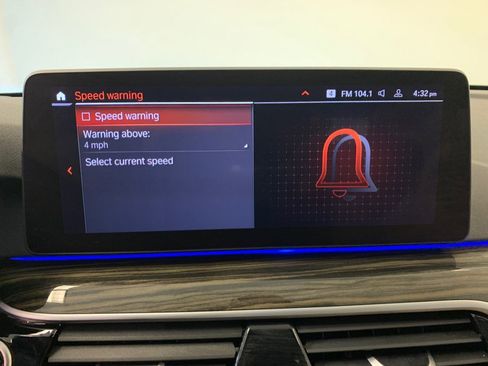 Used 2022 BMW 530i xDrive w/ Premium Package image 35