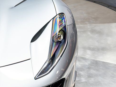 Used 2018 Ferrari 812 Superfast RWD image 48