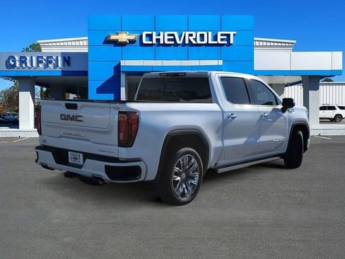 Used 2022 GMC Sierra 1500 Denali w/ Denali Reserve Package image 4