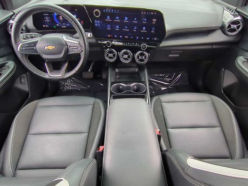 Used 2024 Chevrolet Blazer EV LT AWD/4WD image 13