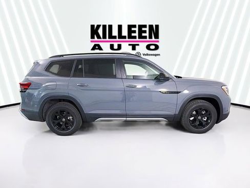 New 2026 Volkswagen Atlas Peak Edition AWD/4WD image 8