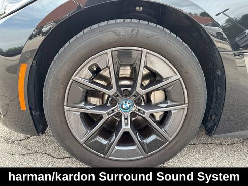 Used 2023 BMW i4 eDrive40 w/ Premium Package RWD image 11