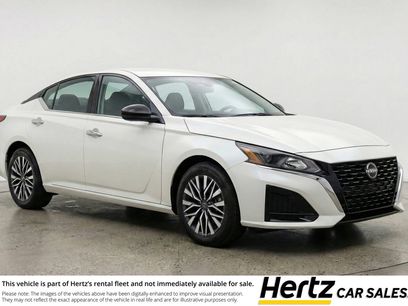 Used 2025 Nissan Altima 2.5 SV