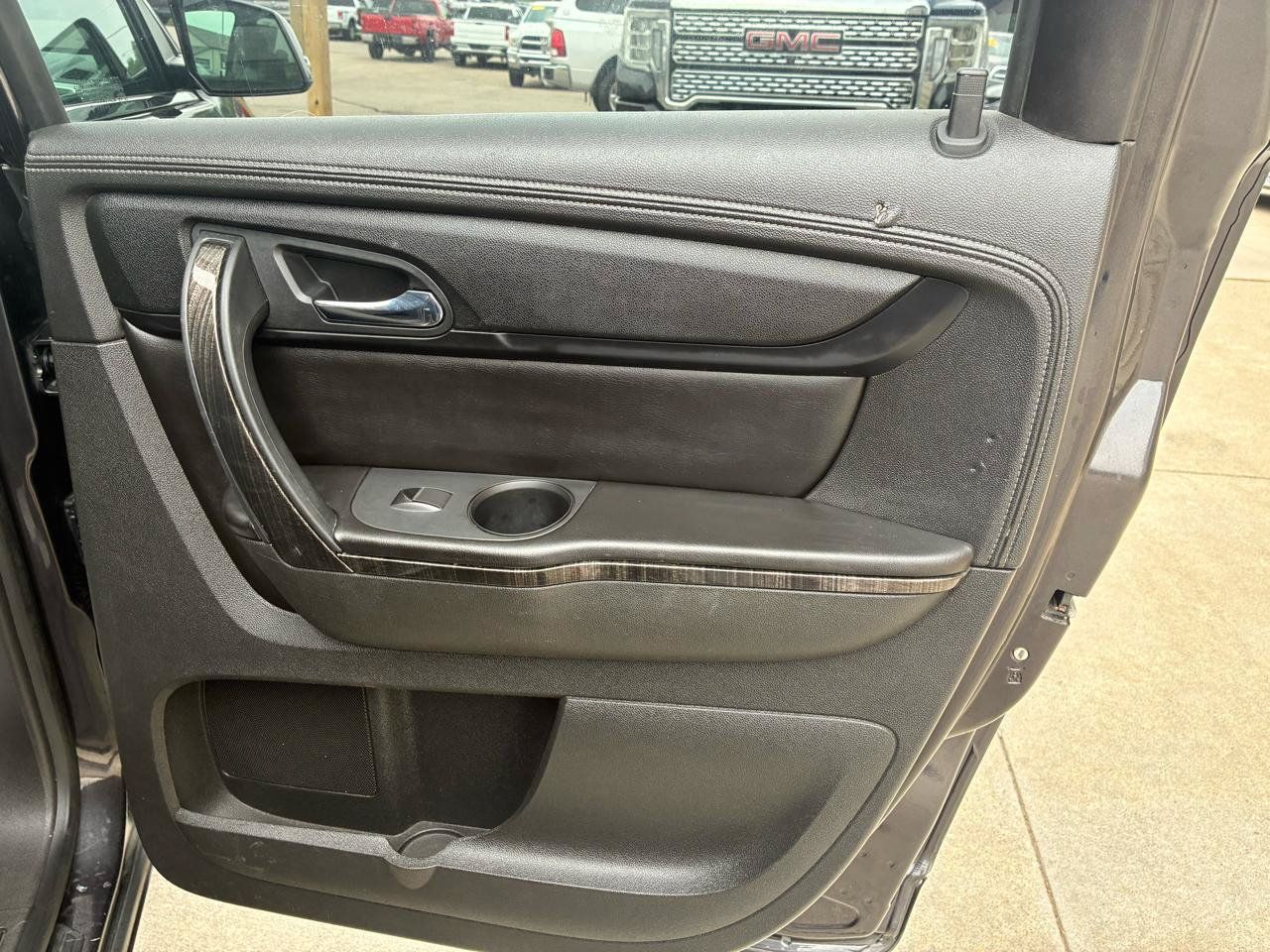 Used 2015 GMC Acadia SLT AWD/4WD image 14